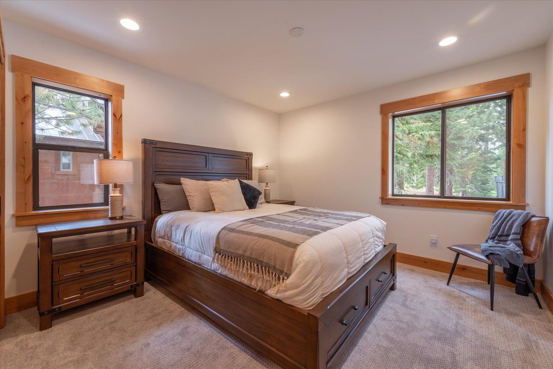 14192 Skiview Loop