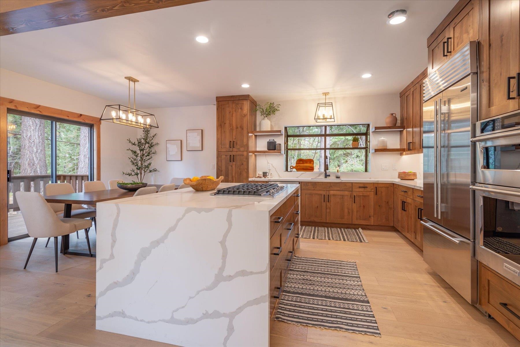 14192 Skiview Loop