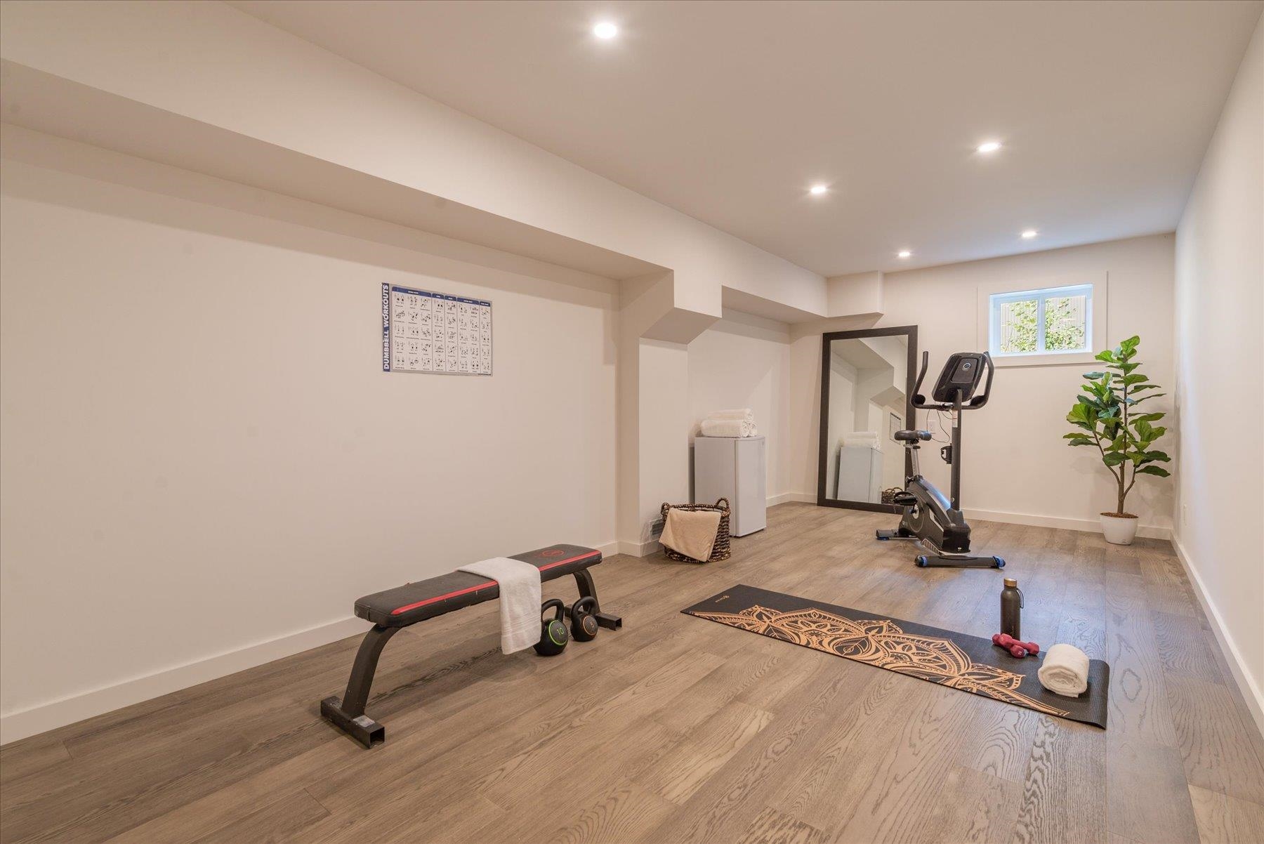 13316 Hillside Drive