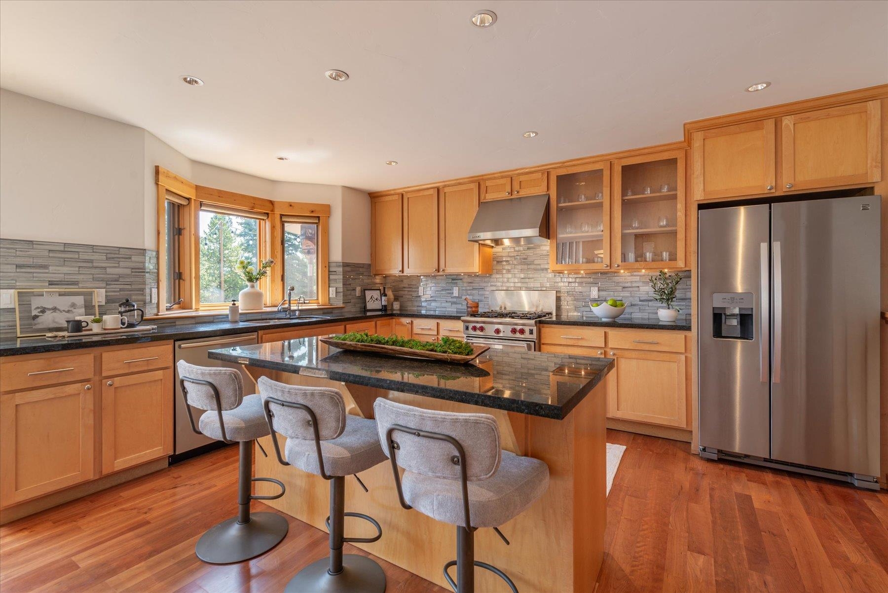 13316 Hillside Drive