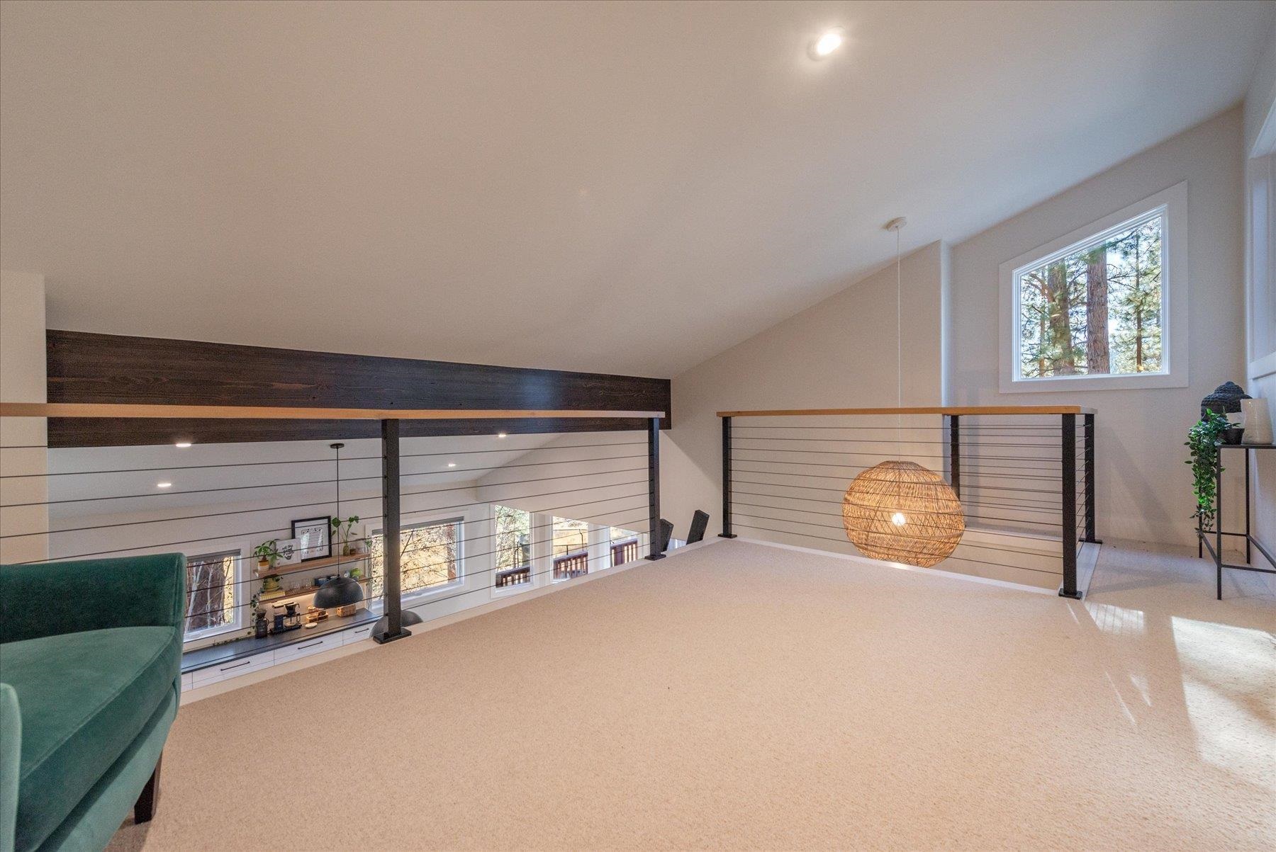 15899 Exeter Court