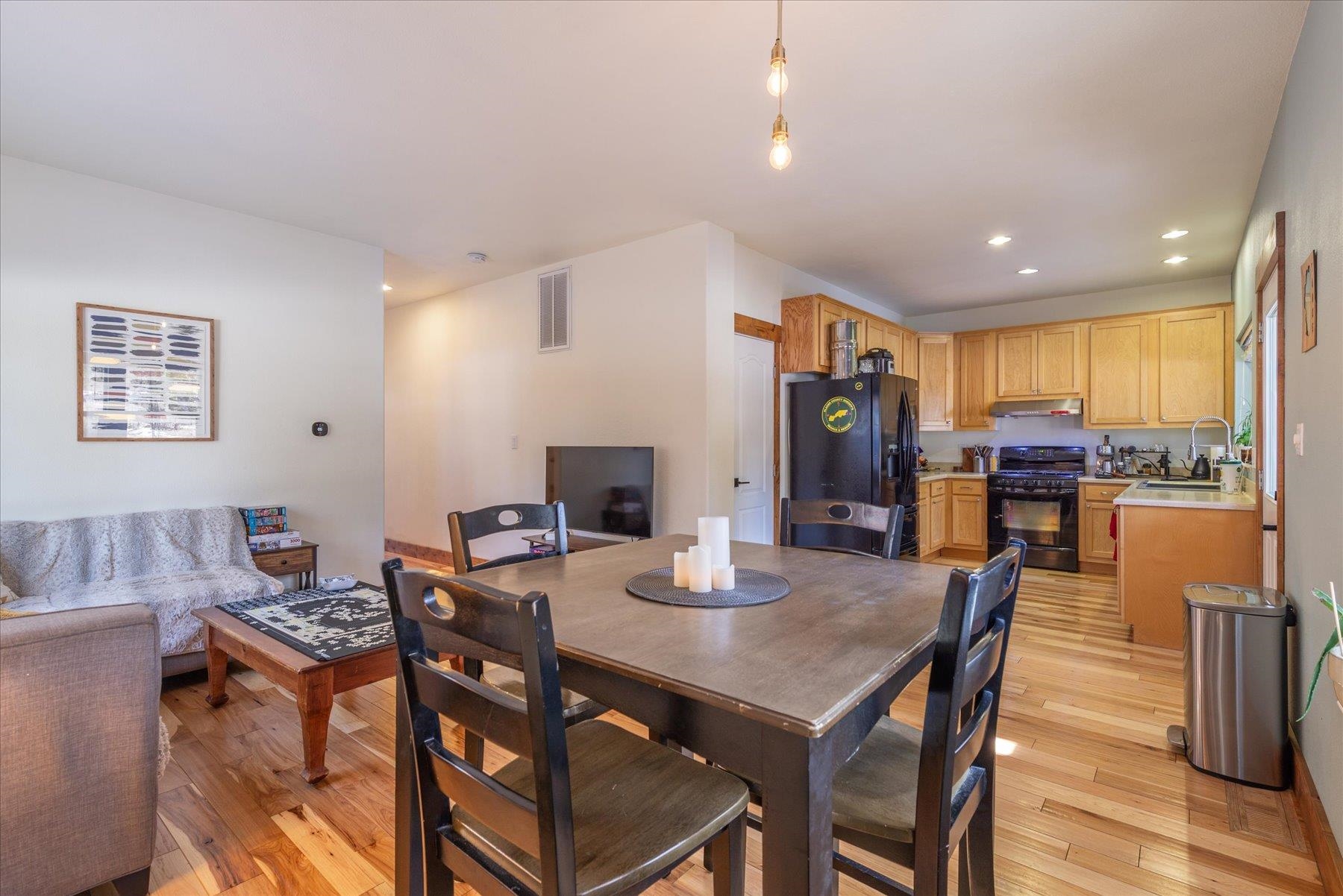 9512 Parker Lane