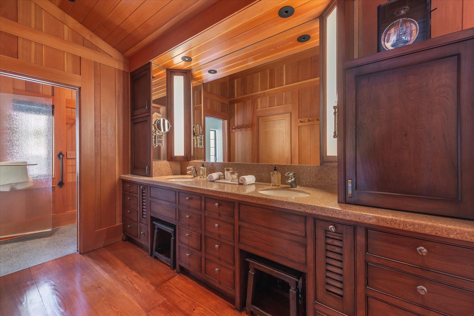 1258 Mineral Springs Trail