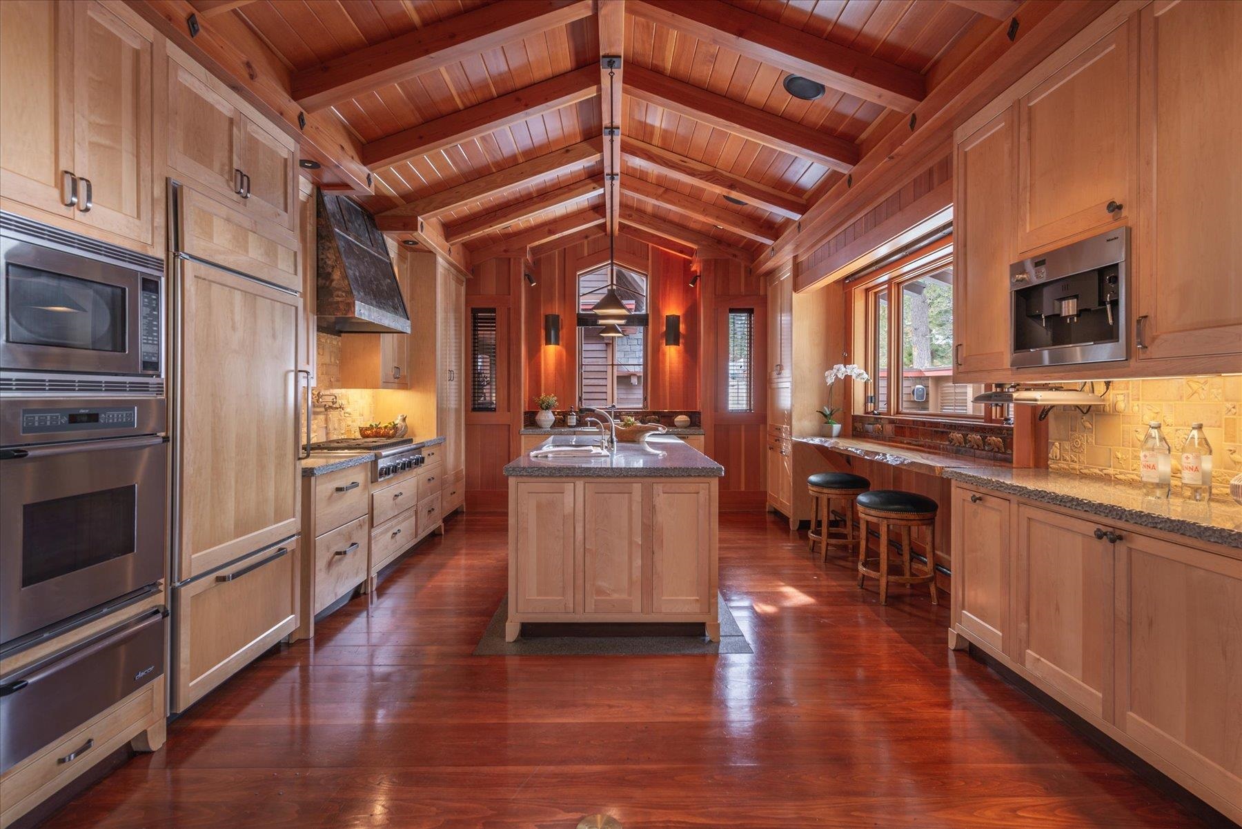 1258 Mineral Springs Trail