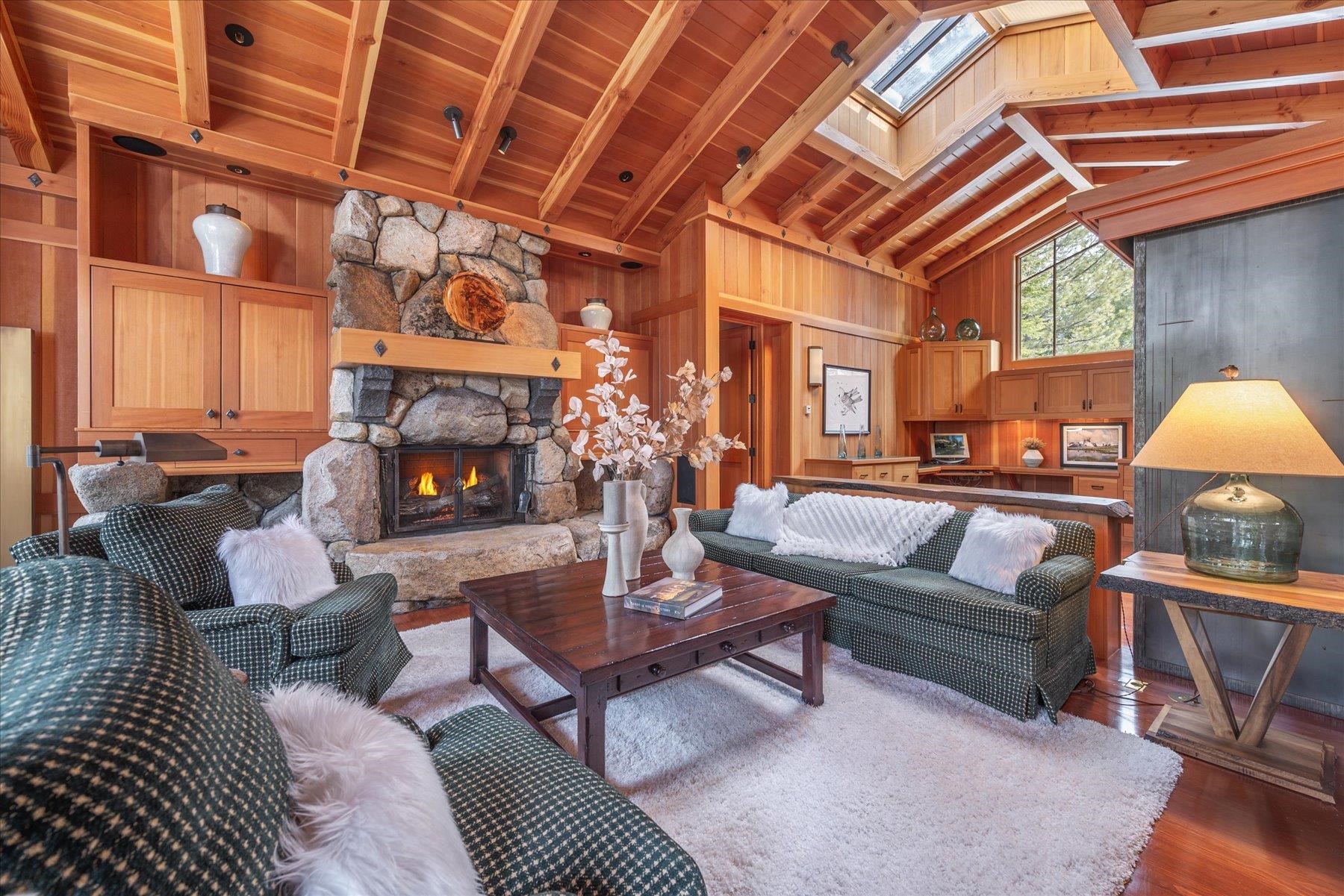 1258 Mineral Springs Trail