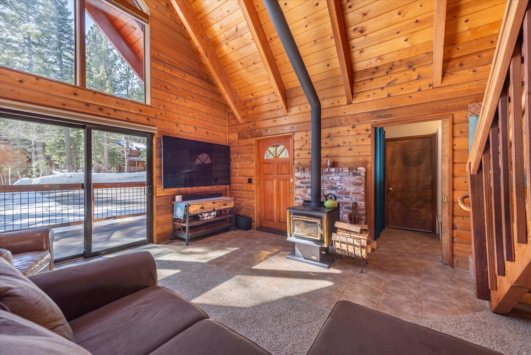 12313 Greenleaf Way