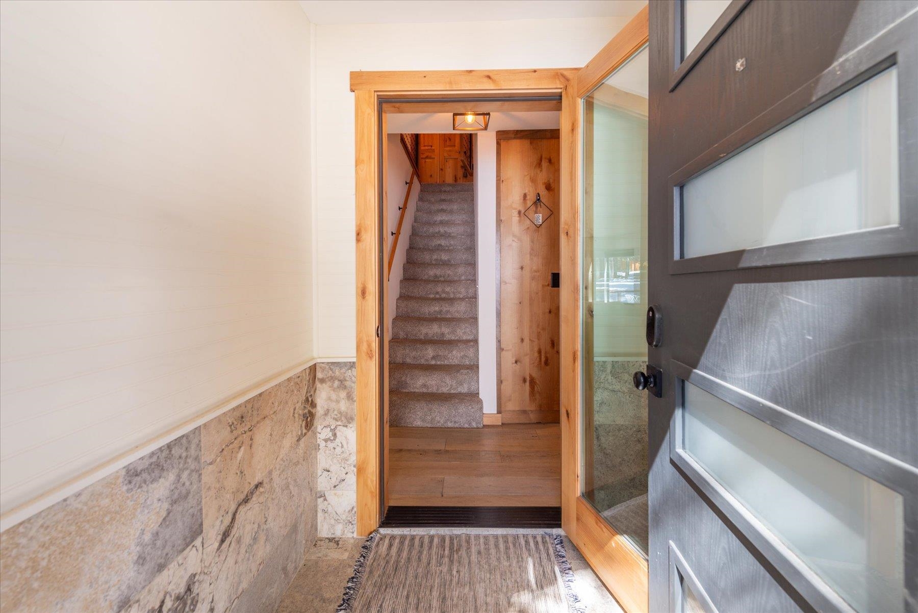 13959 Skiview Loop