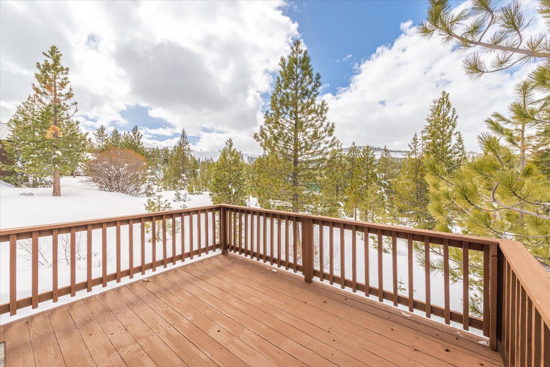12358 Snowpeak Way