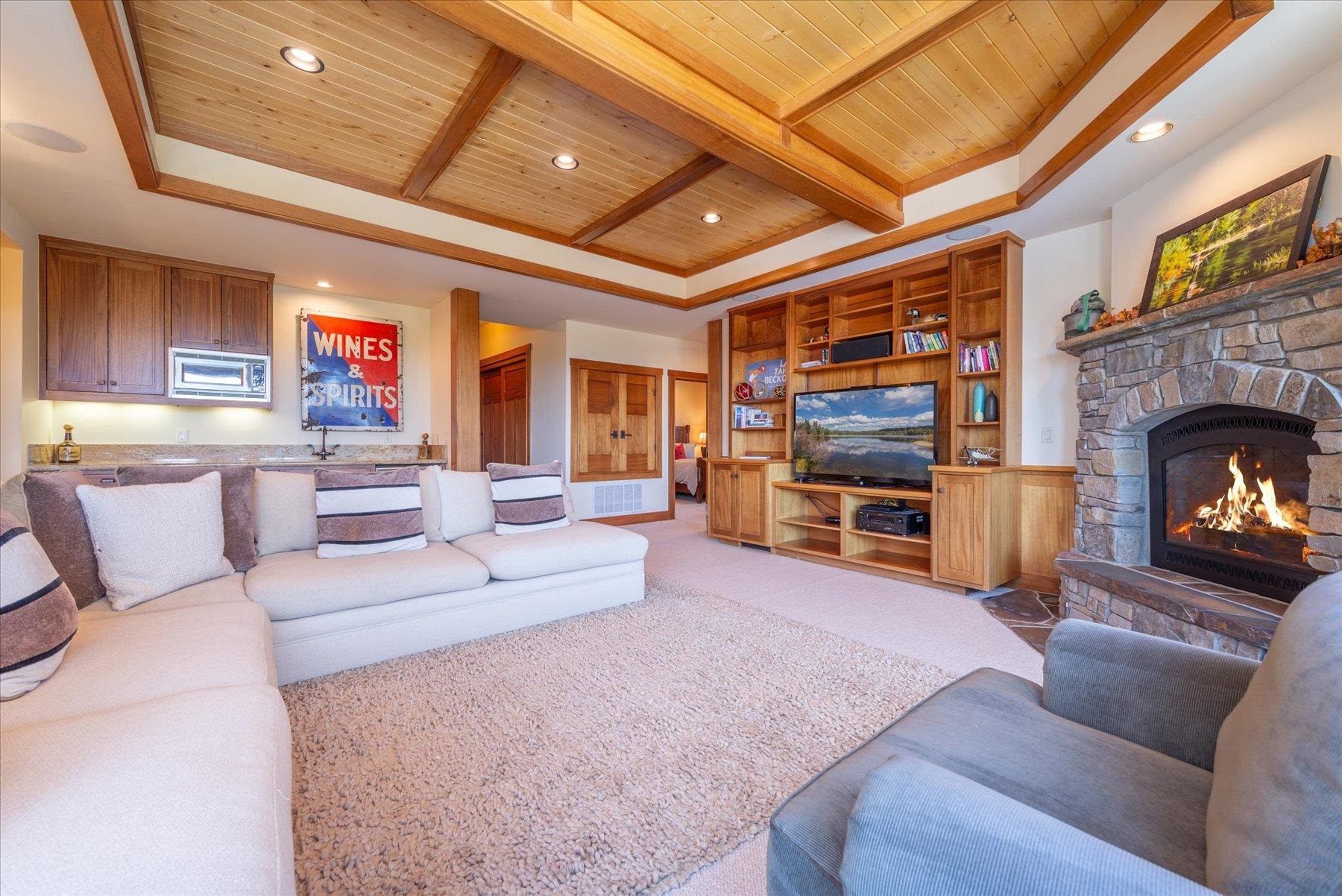 12739 Parsenn Road