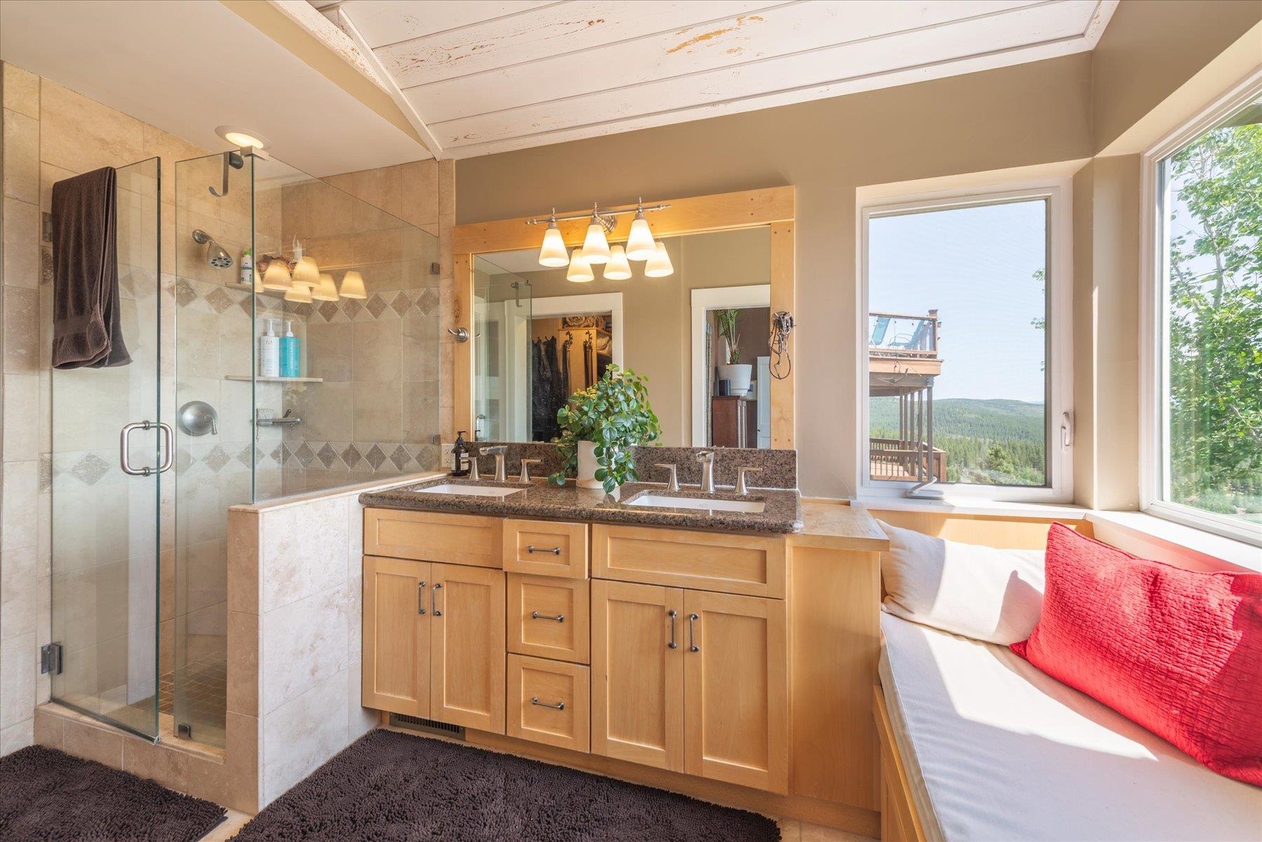 12957 Pinnacle Loop Unit: 6