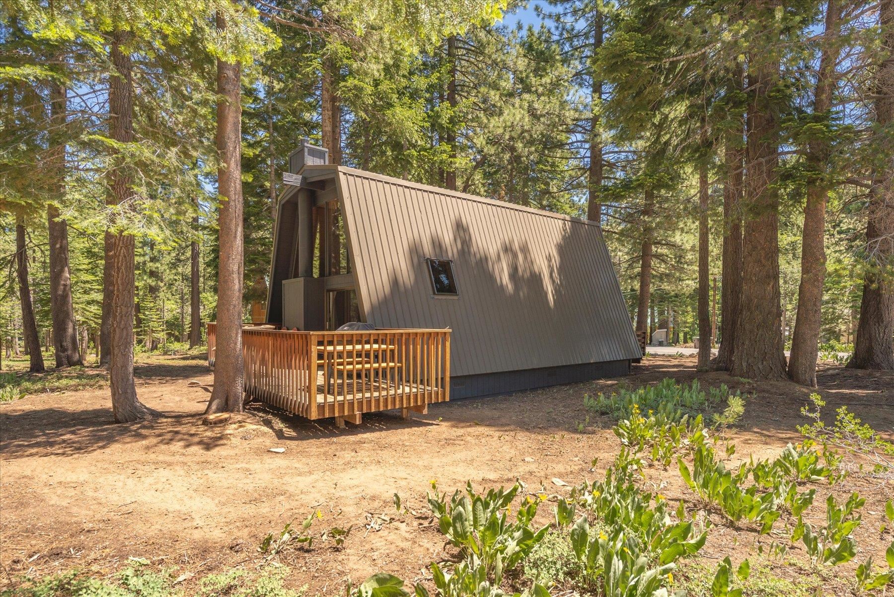 11978 Snowpeak Way