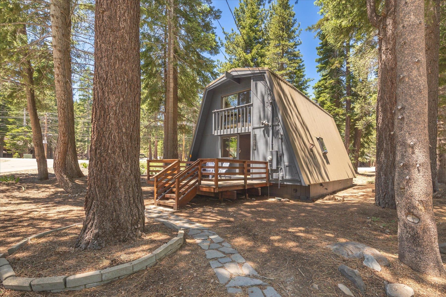 11978 Snowpeak Way