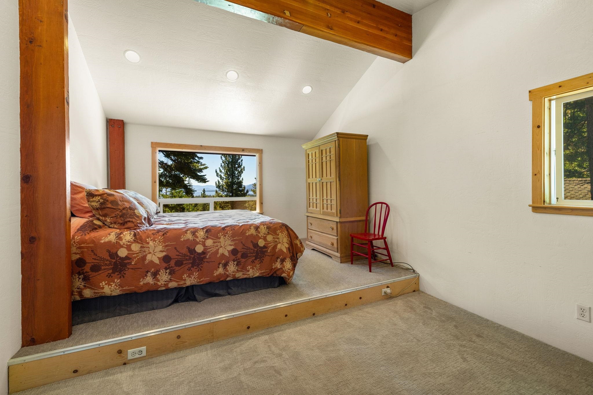 1460 Tahoe Park Heights Drive