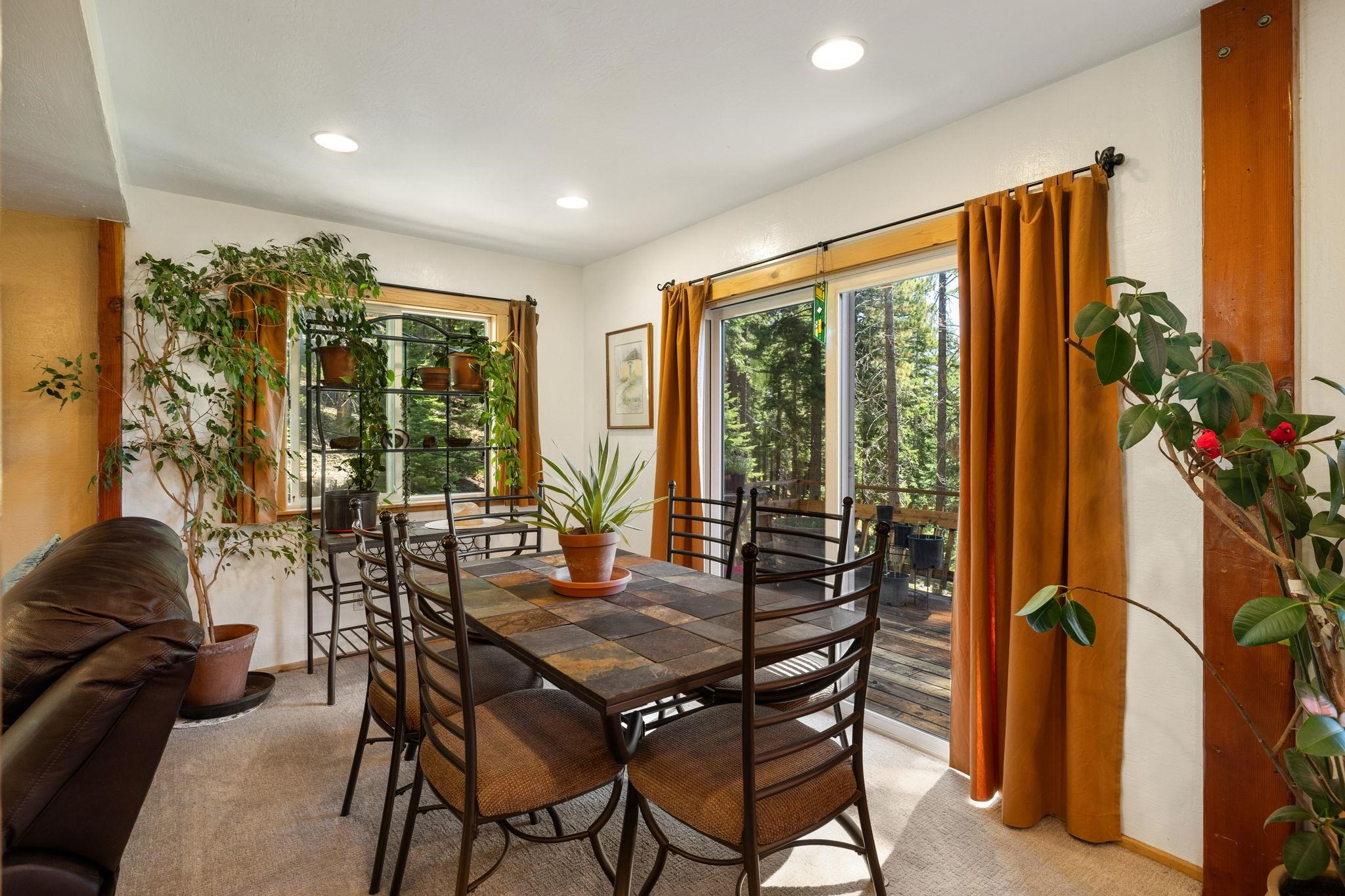 1460 Tahoe Park Heights Drive