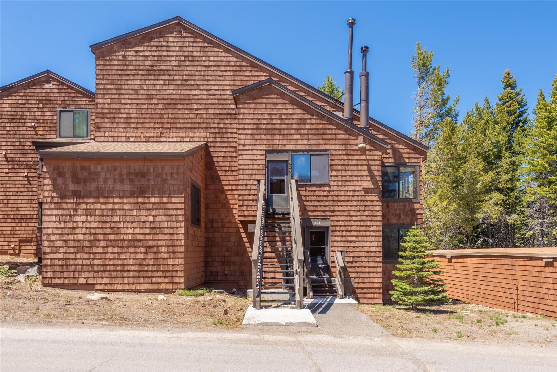 11513 Snowpeak Way Unit: 604