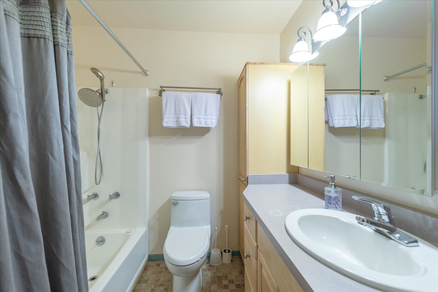 11513 Snowpeak Way Unit: 604