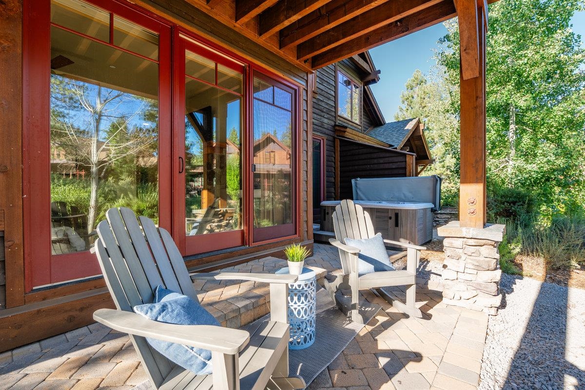 10235 Valmont Trail