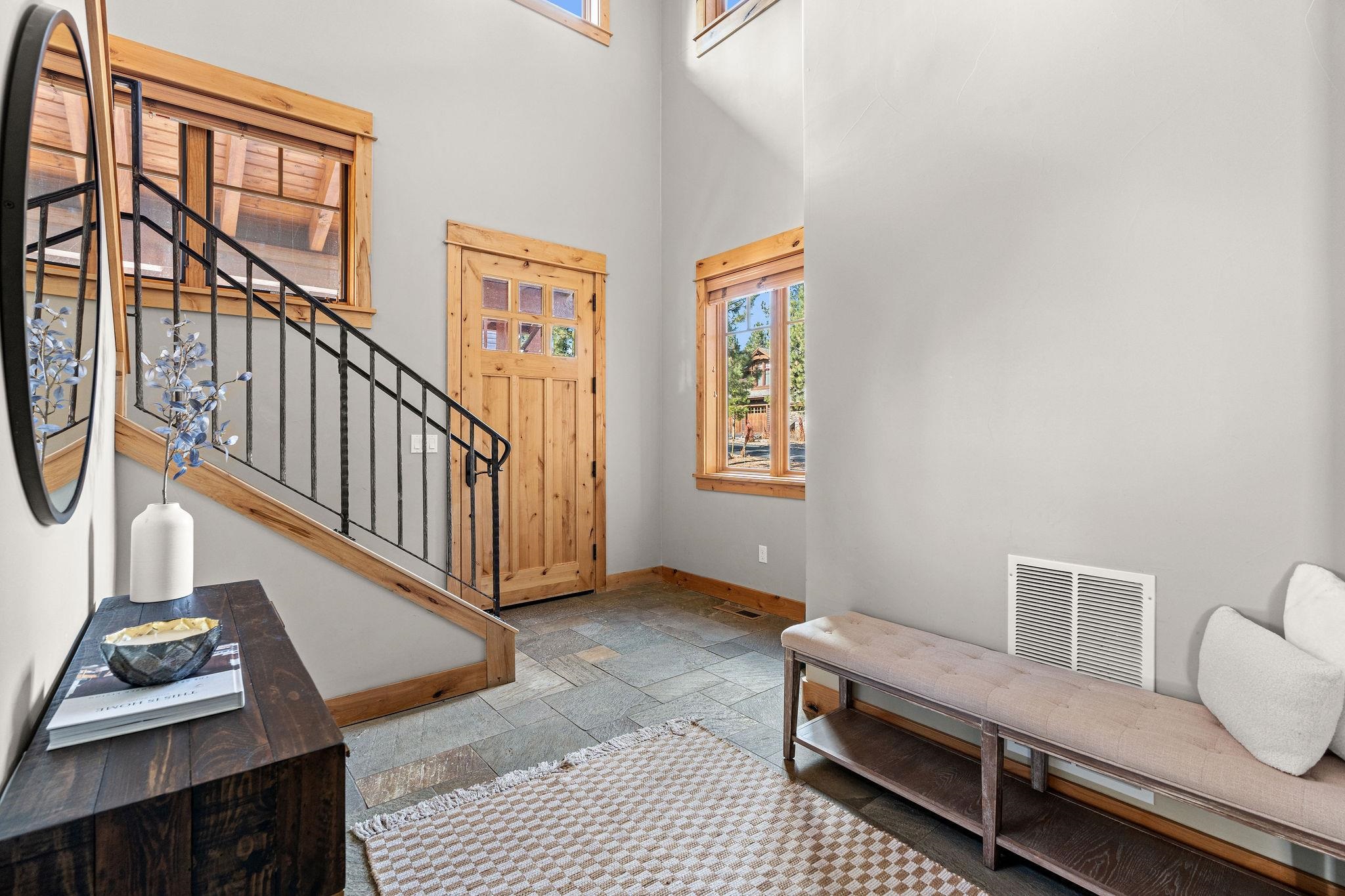 10235 Valmont Trail