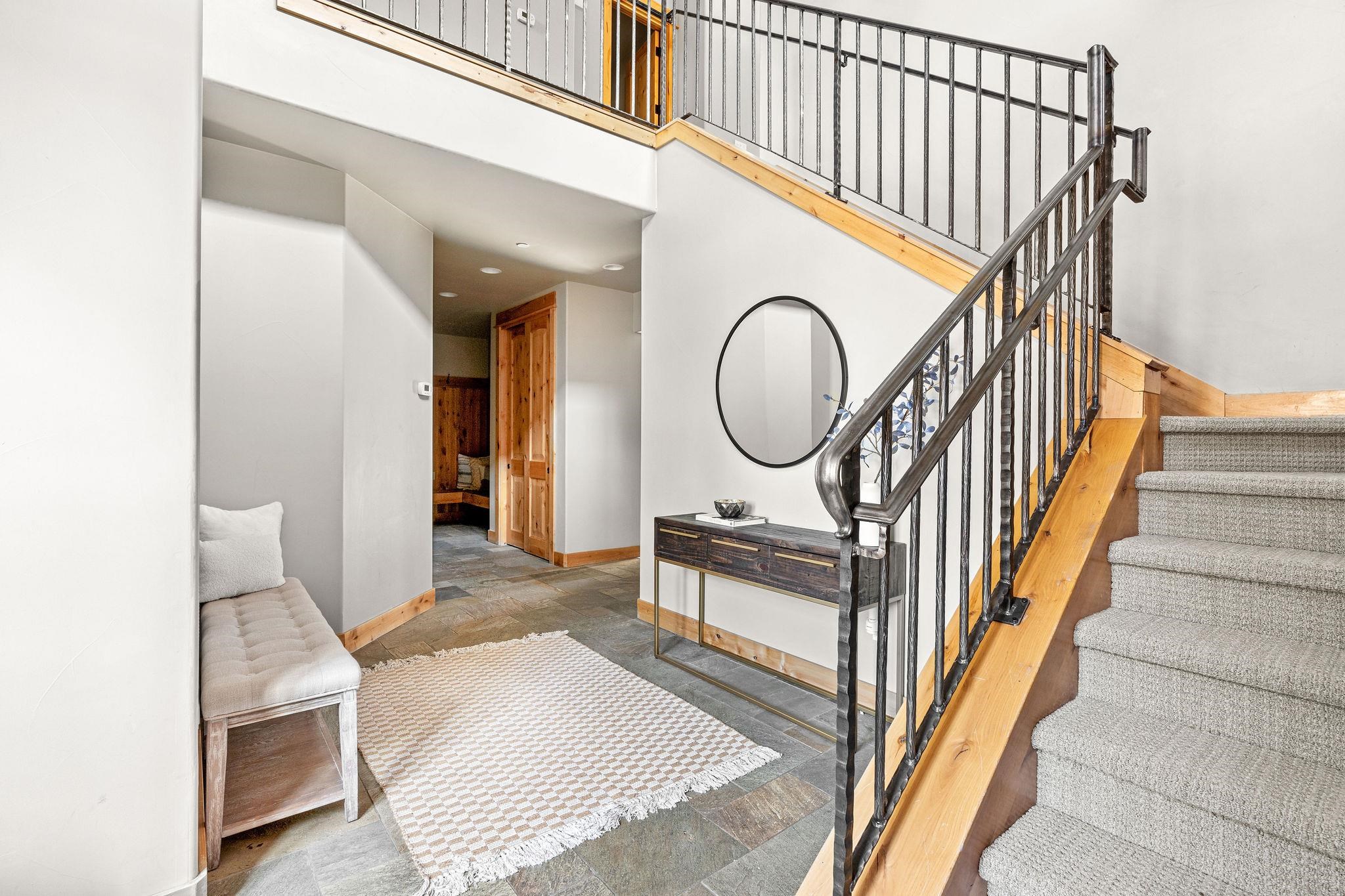 10235 Valmont Trail