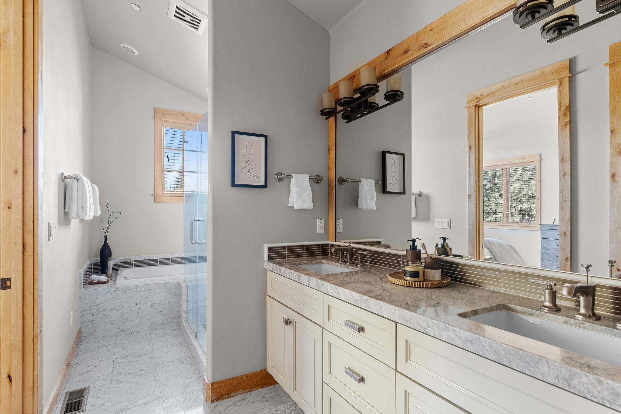 10235 Valmont Trail