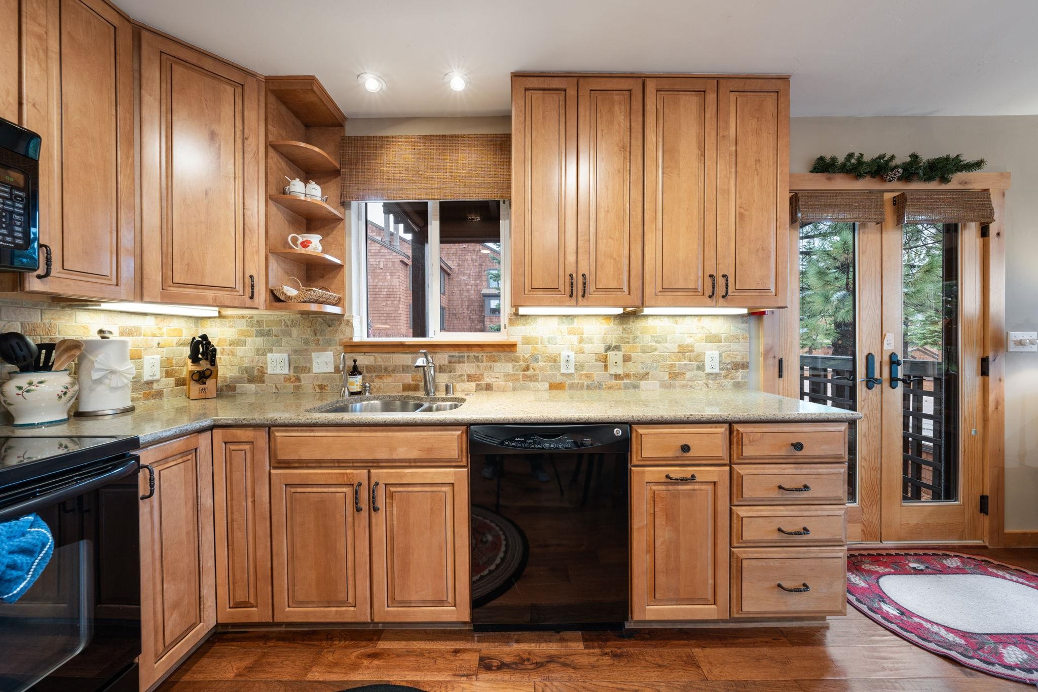 11711 Snowpeak Way Unit: 555