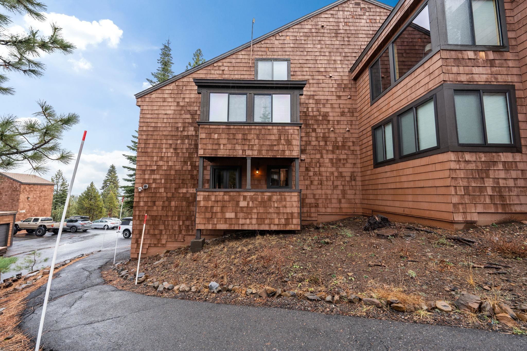 11711 Snowpeak Way Unit: 555