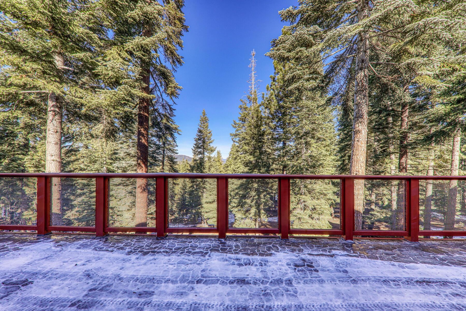 12349 Skislope Way
