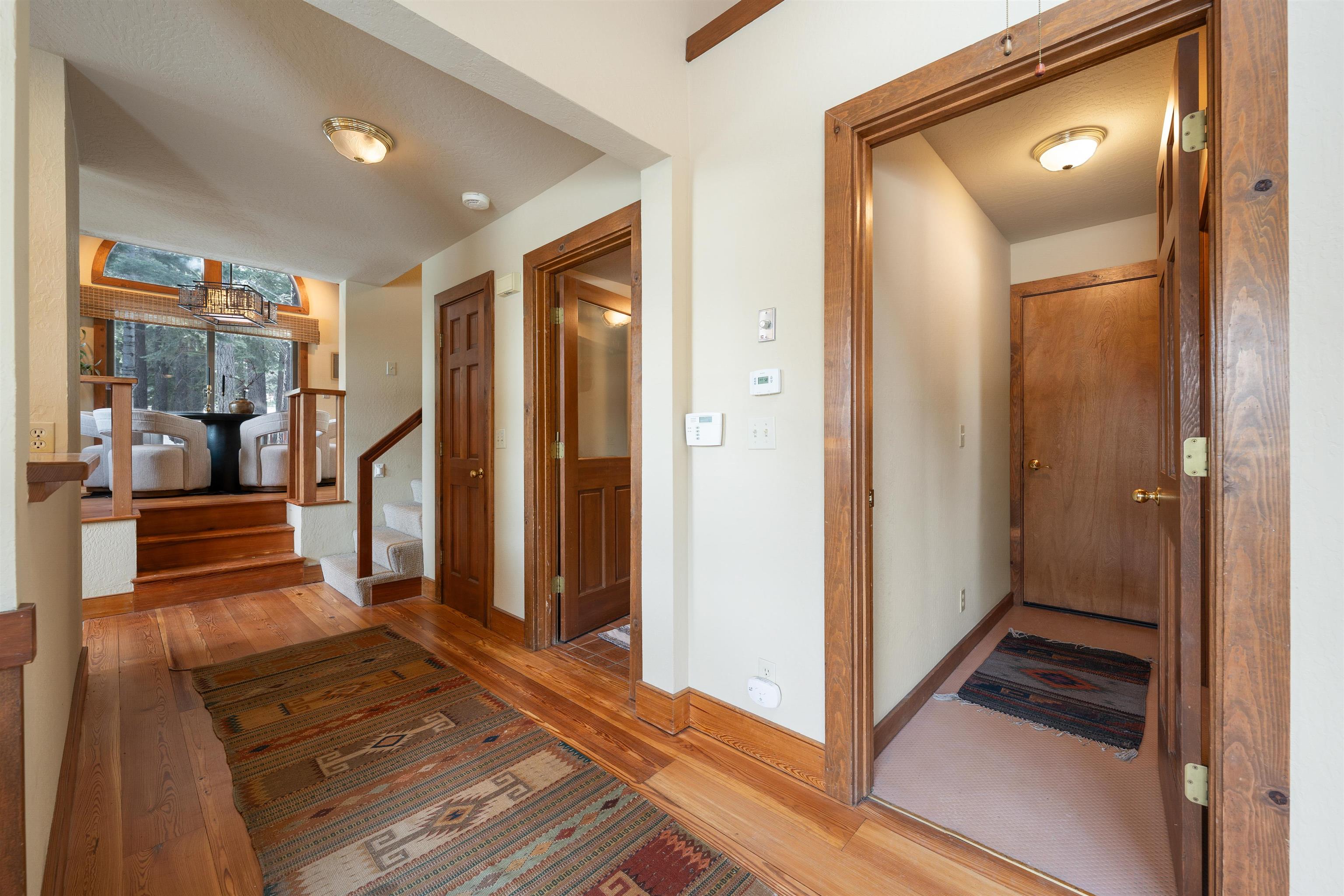 11909 Bavarian Way Unit: 8