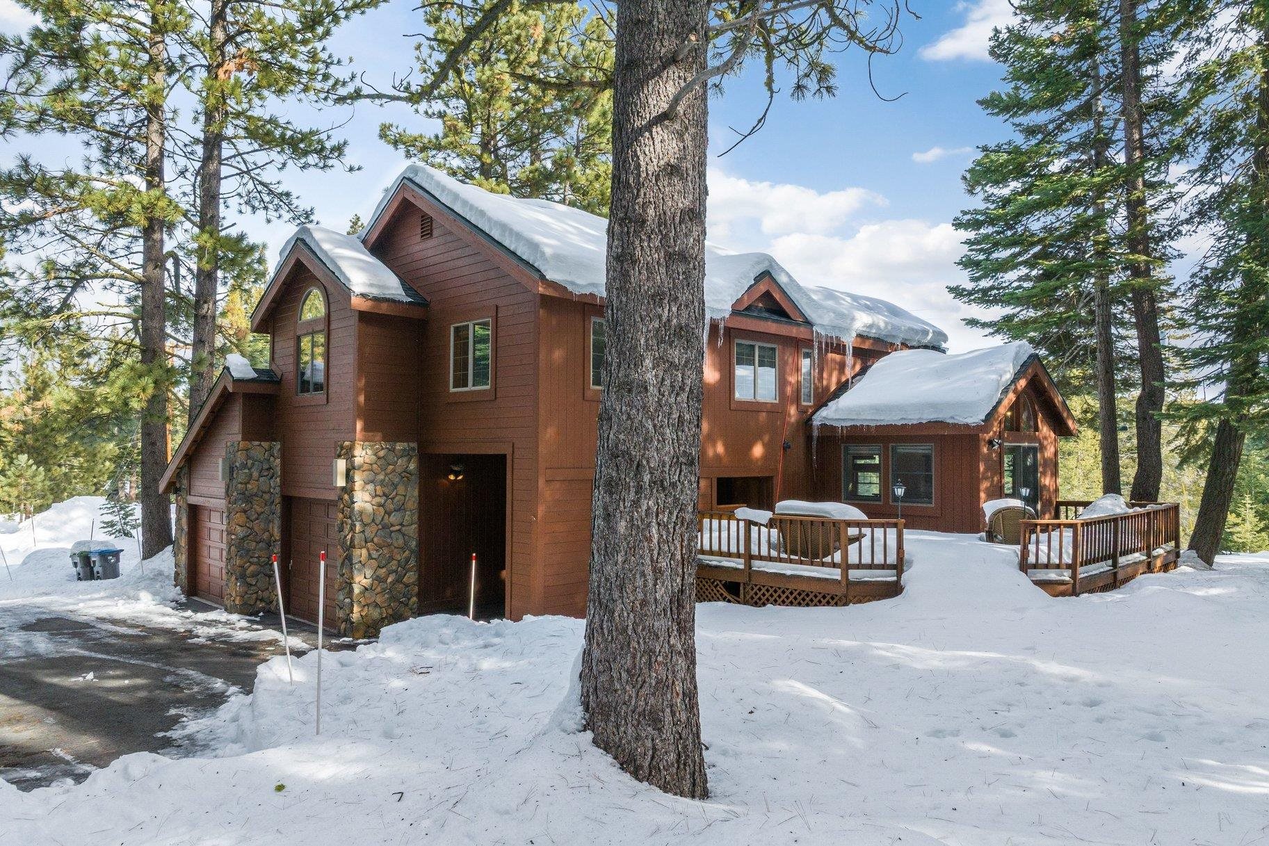 11909 Bavarian Way Unit: 8