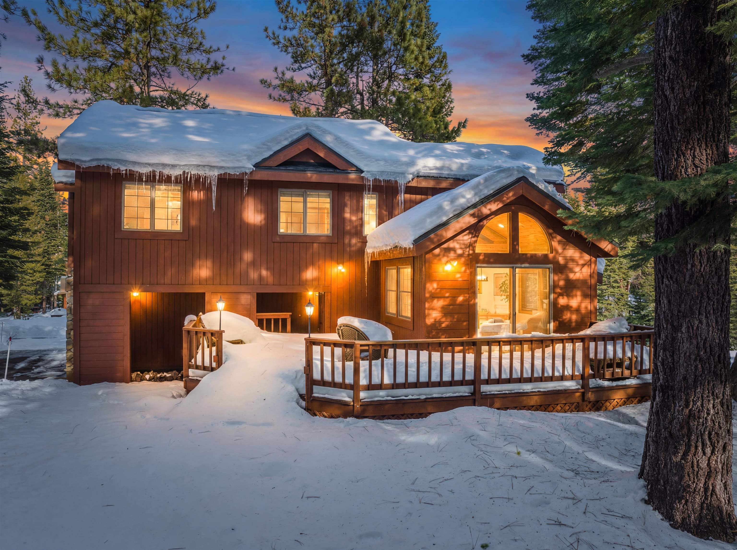 11909 Bavarian Way Unit: 8