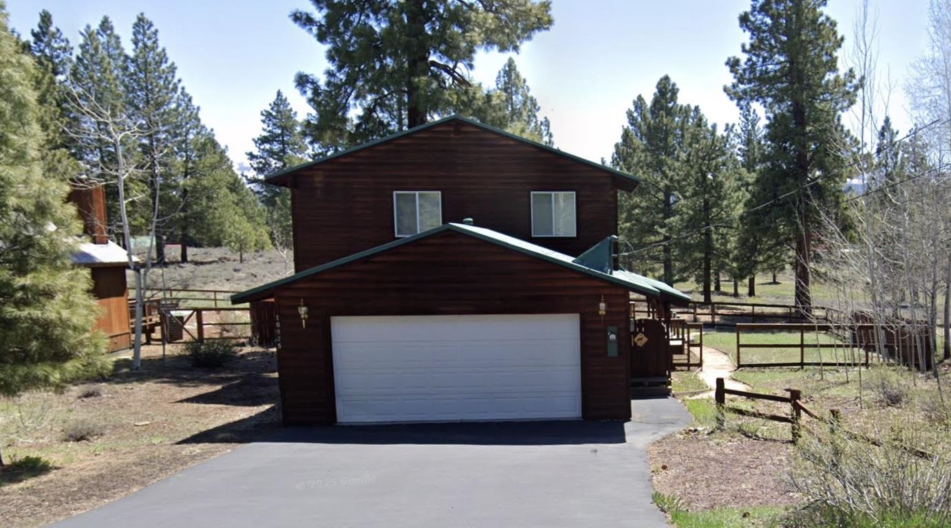 10925 Whitehorse Road