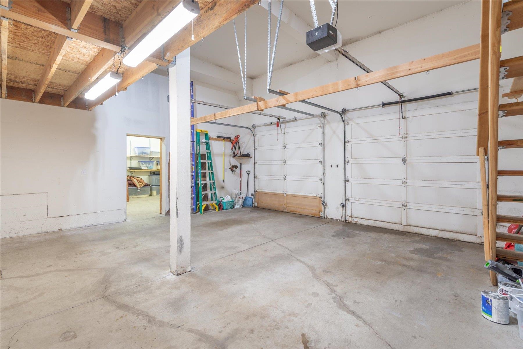 15407 Wolfgang Road