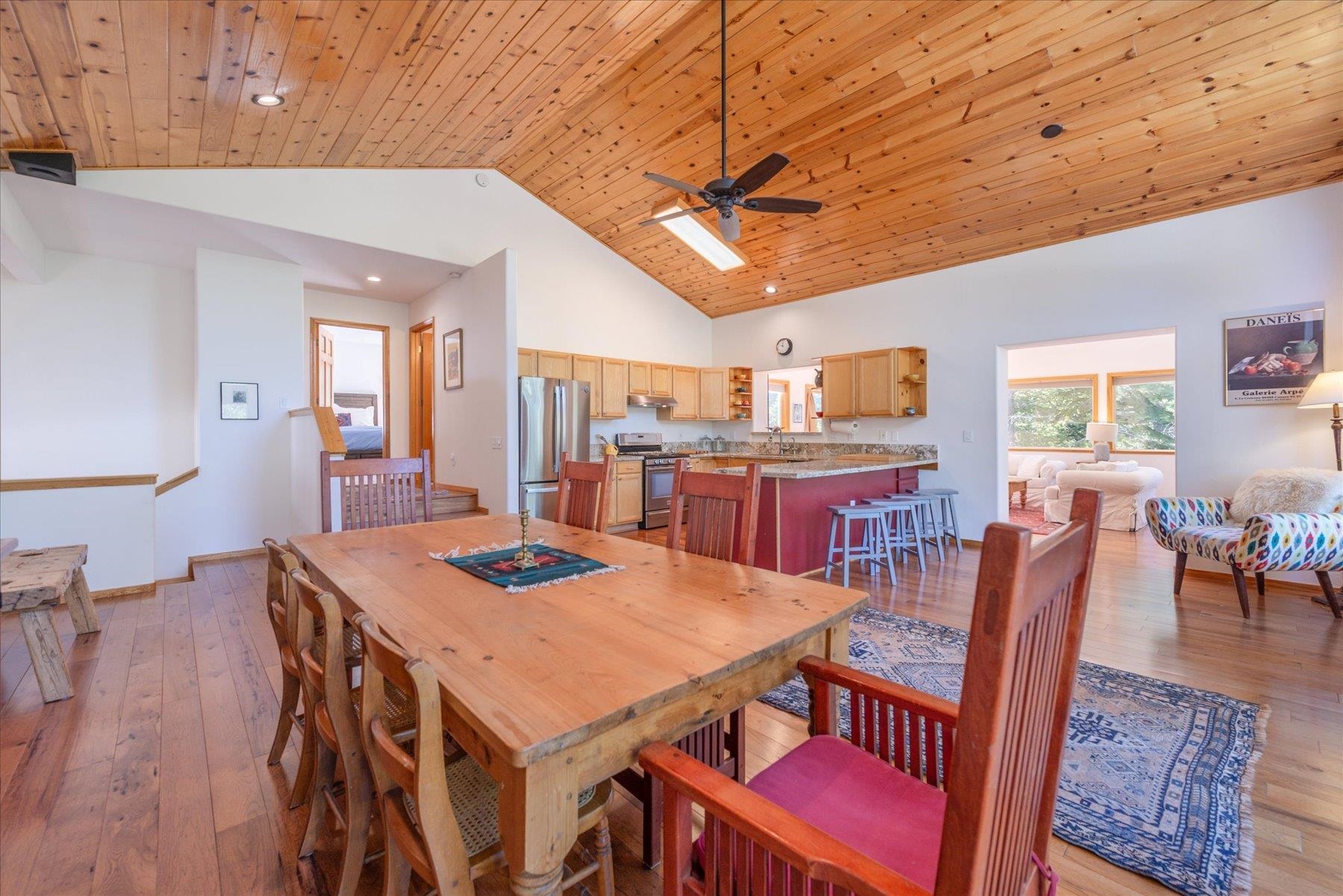15407 Wolfgang Road