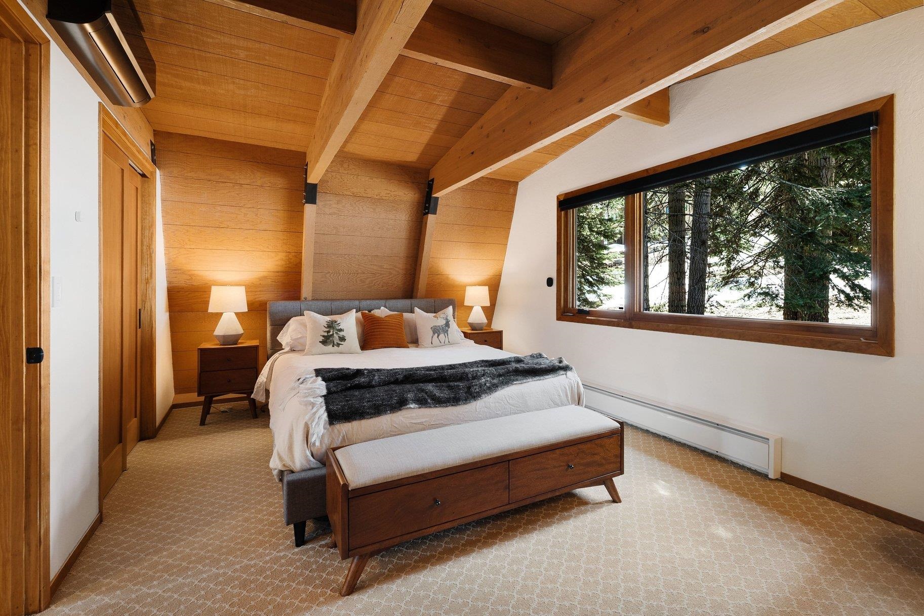 14075 Herringbone Way