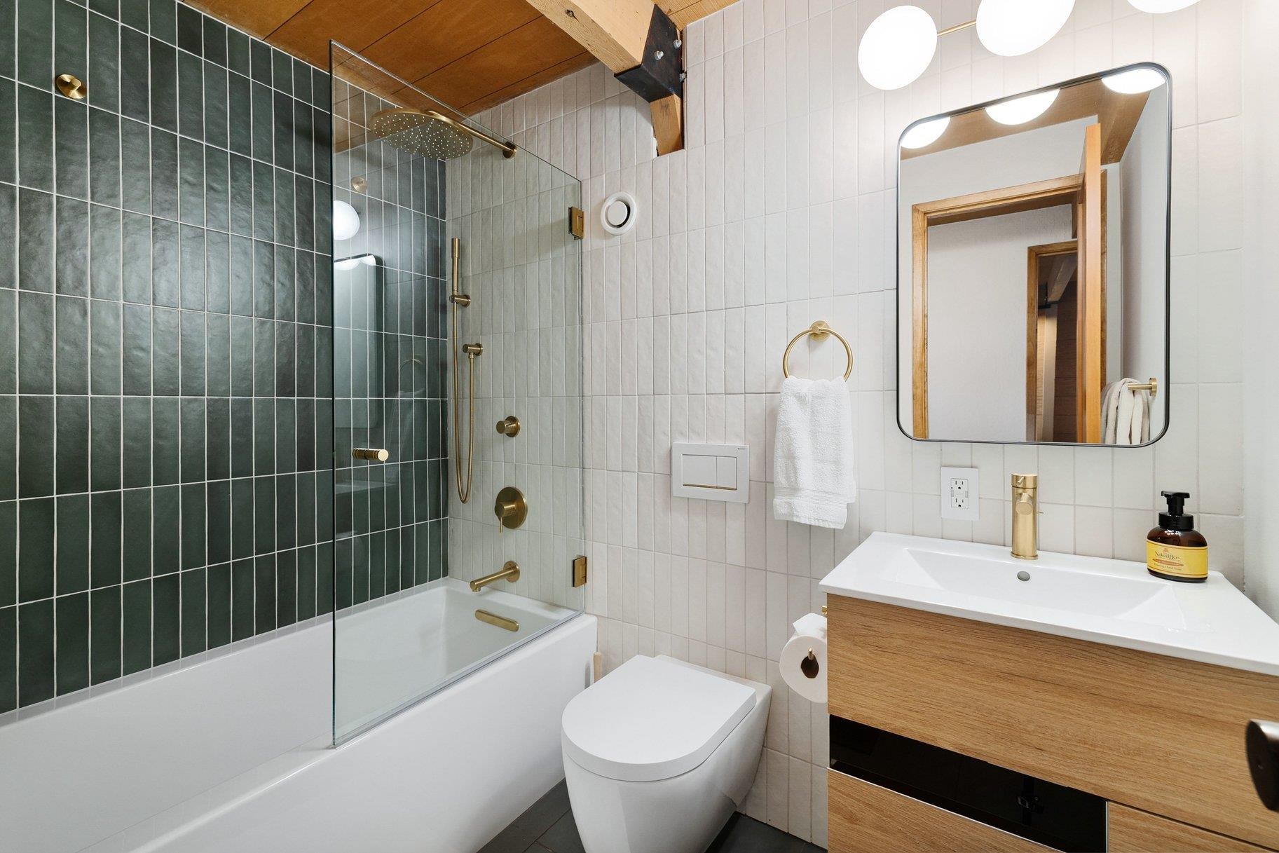 14075 Herringbone Way