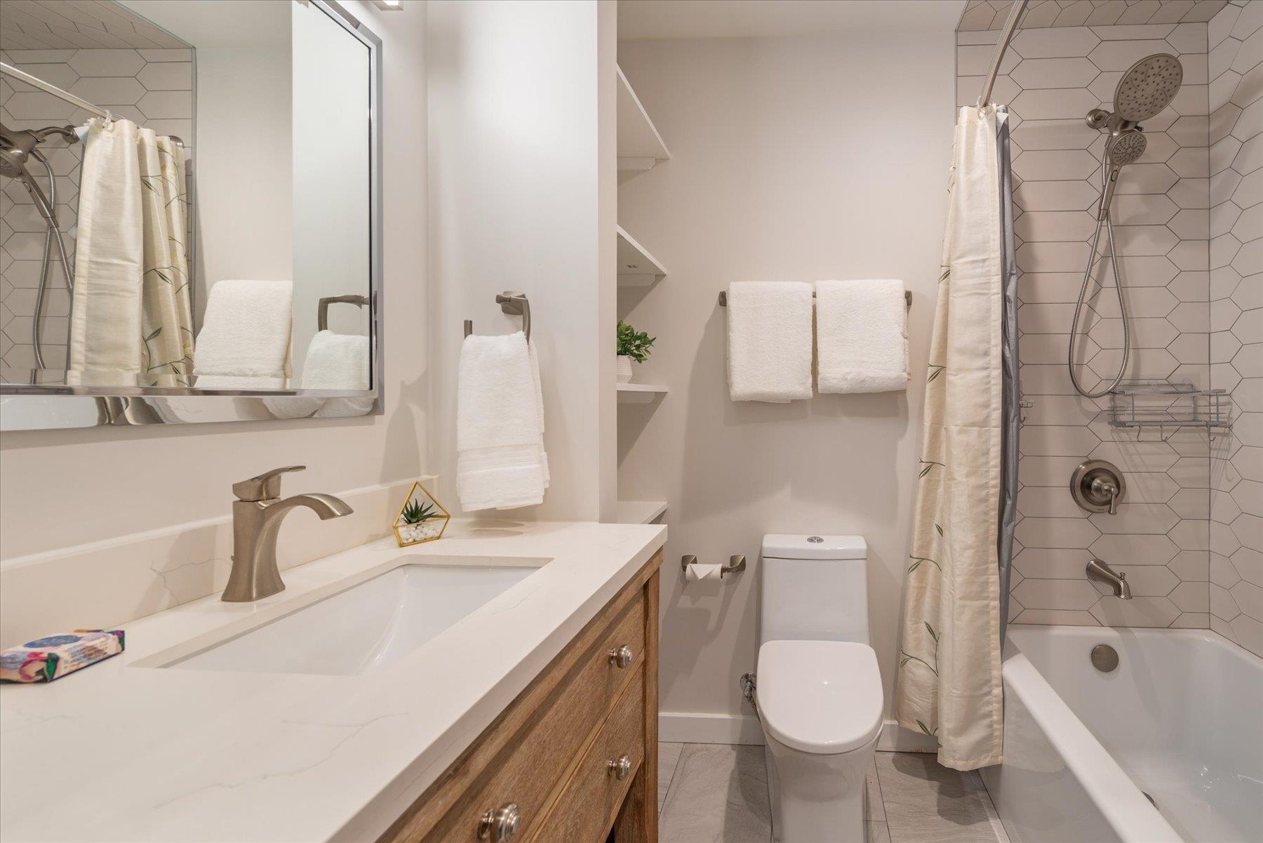 11661 Snowpeak Way # 520 Unit: #520