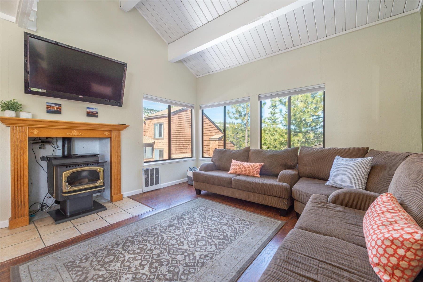 11661 Snowpeak Way # 520 Unit: #520