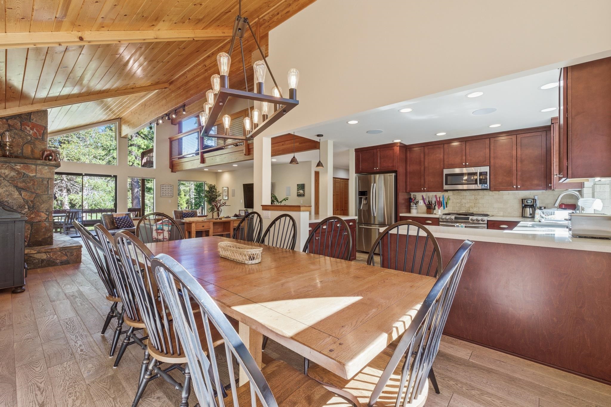 12303 Snowpeak Way