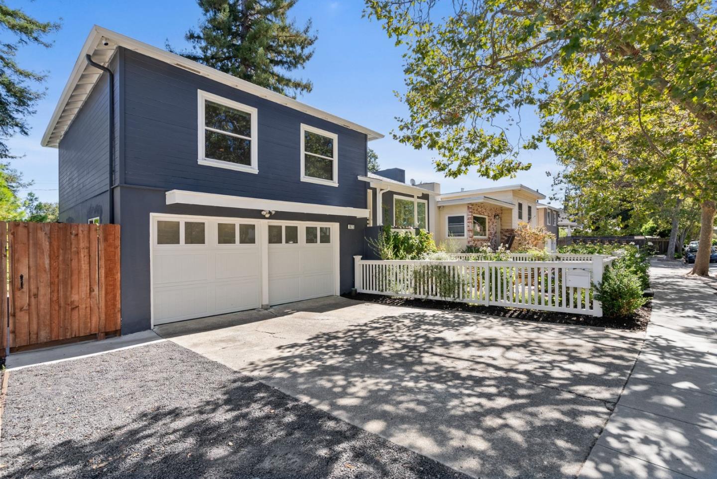 1825 Alameda De Las Pulgas