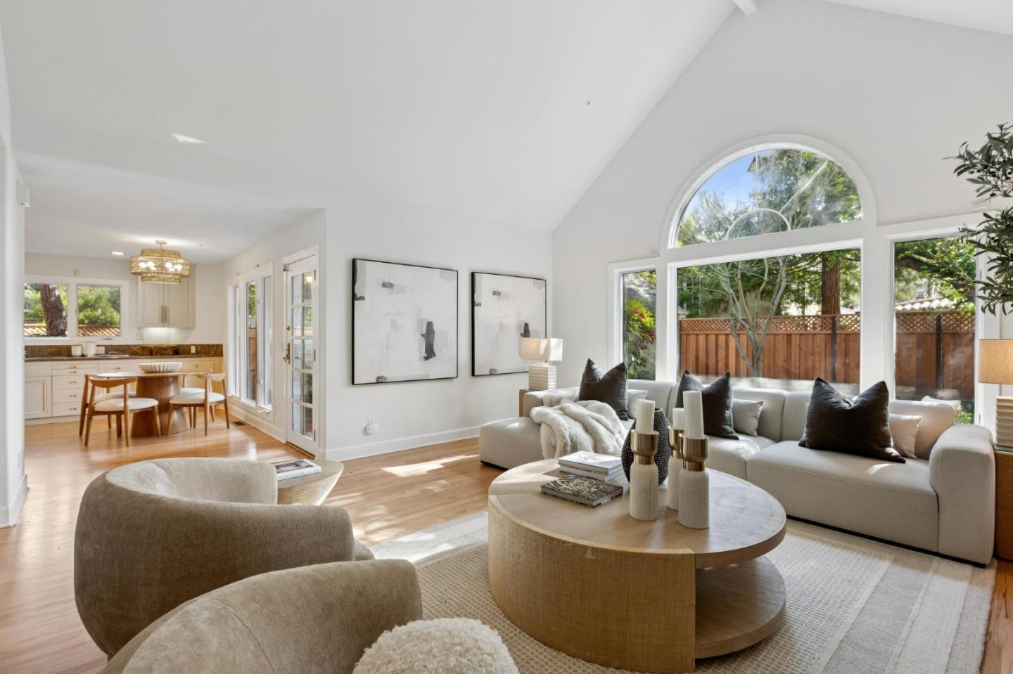 250 Selby Lane