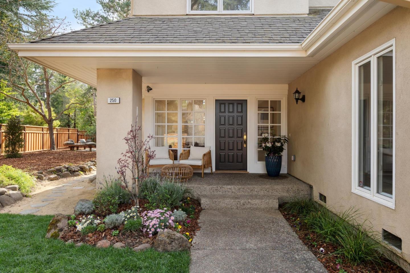 250 Selby Lane