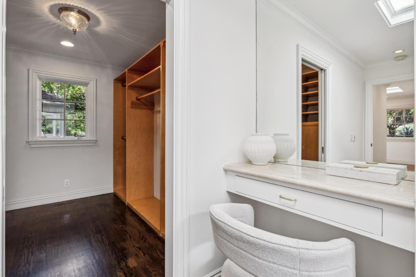 138 Bolivar Lane