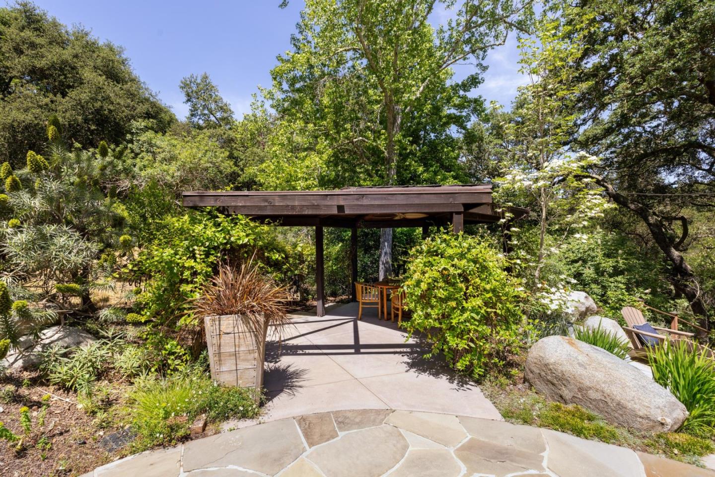 138 Bolivar Lane