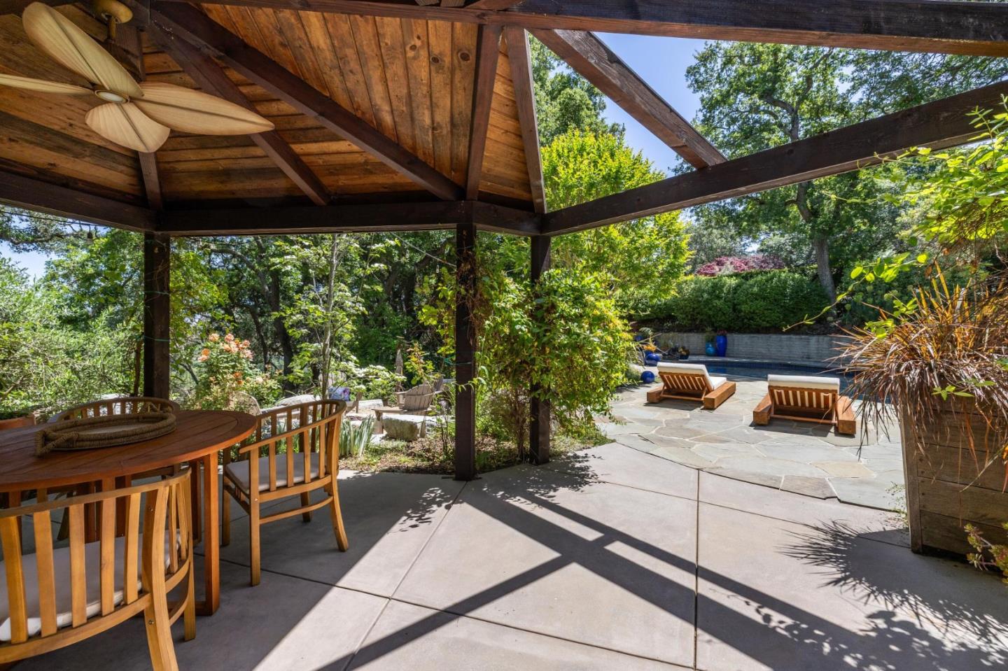 138 Bolivar Lane