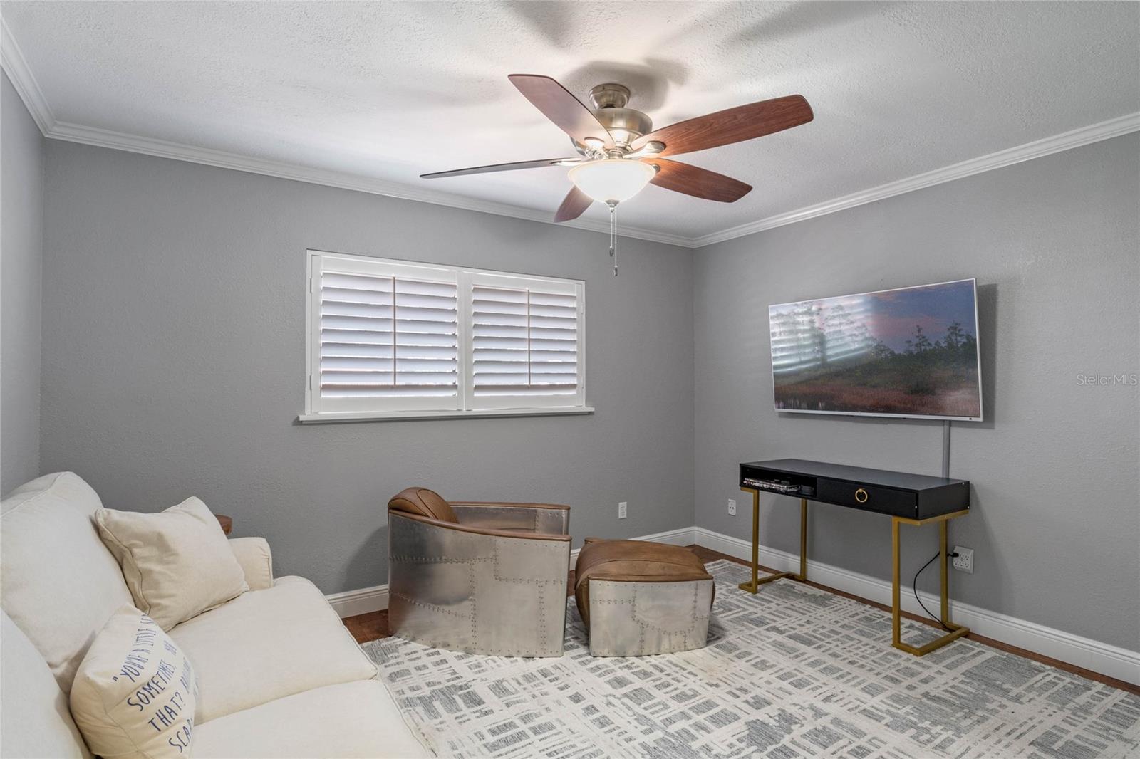 7705 SUNDIAL LN