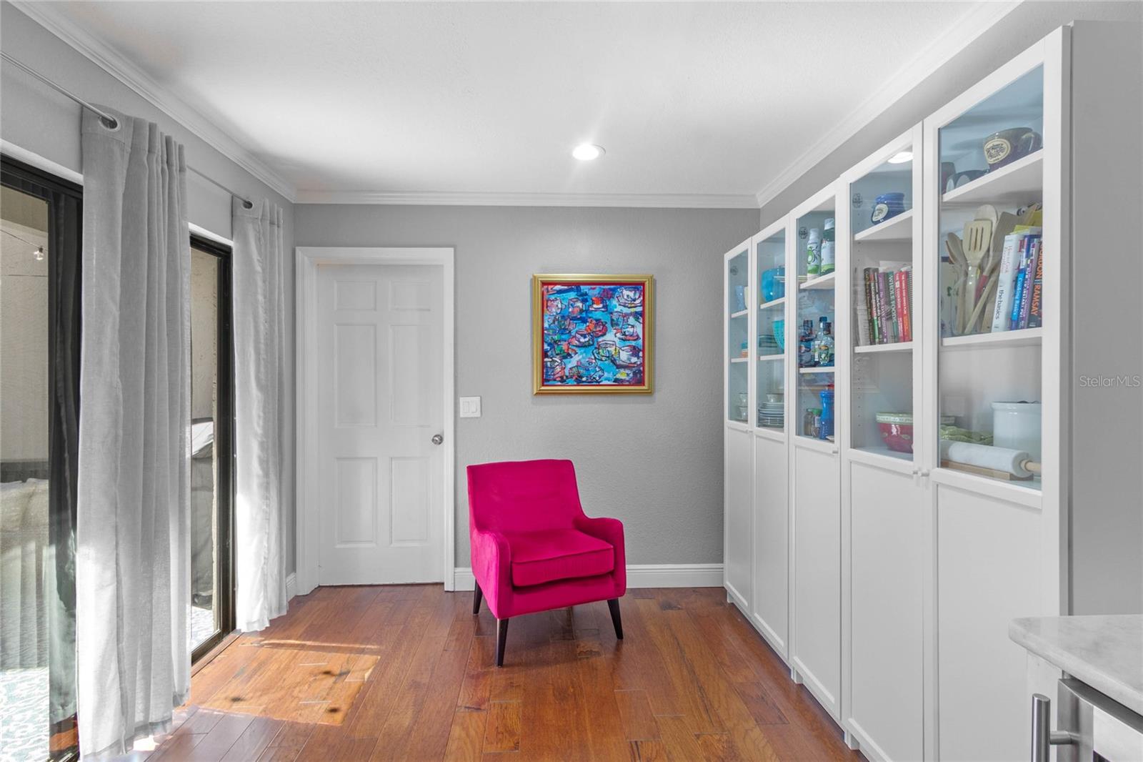 7705 SUNDIAL LN