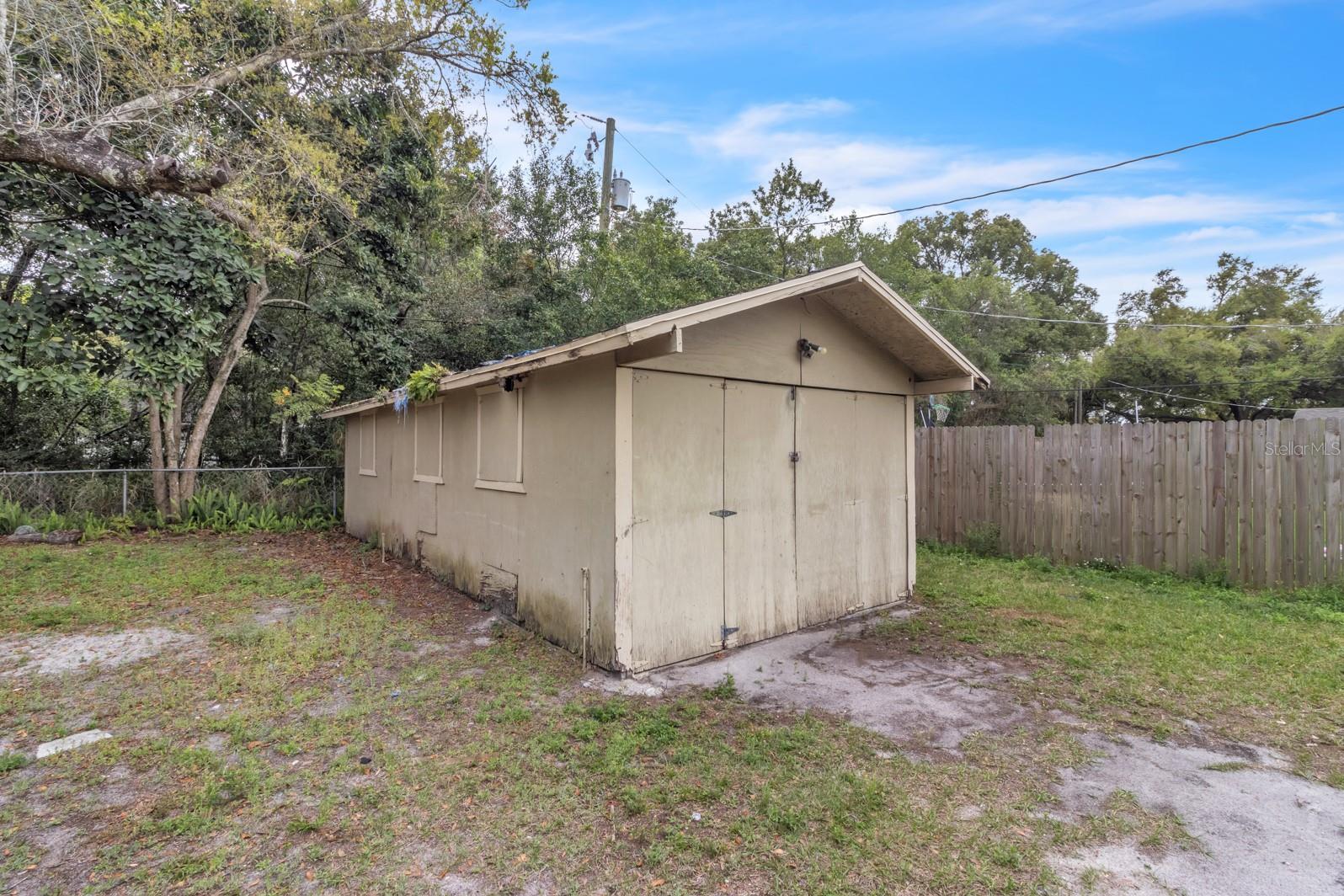 2021 WILLIAM CLARK AVE