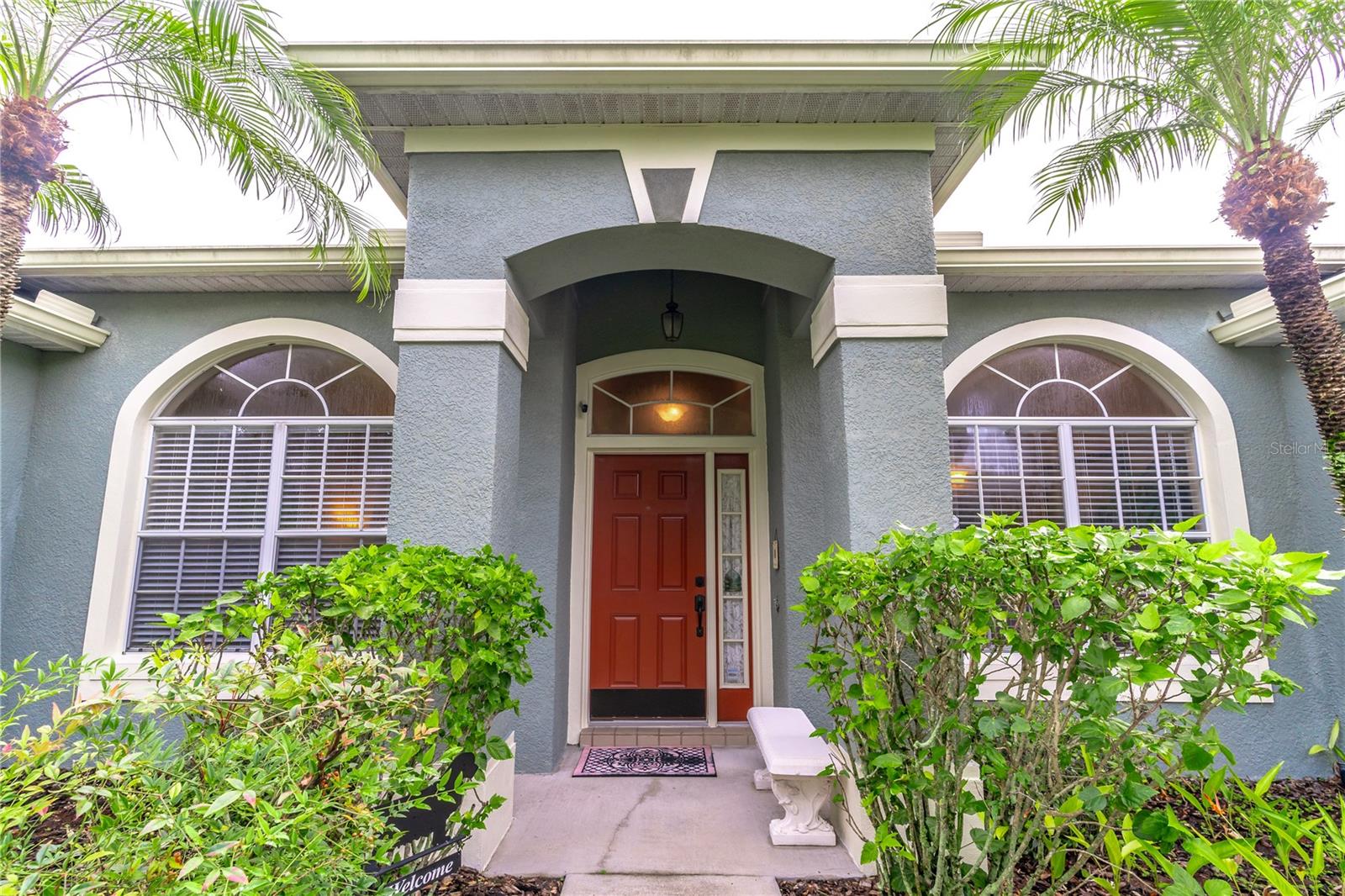 2098 CASCADES COVE DR