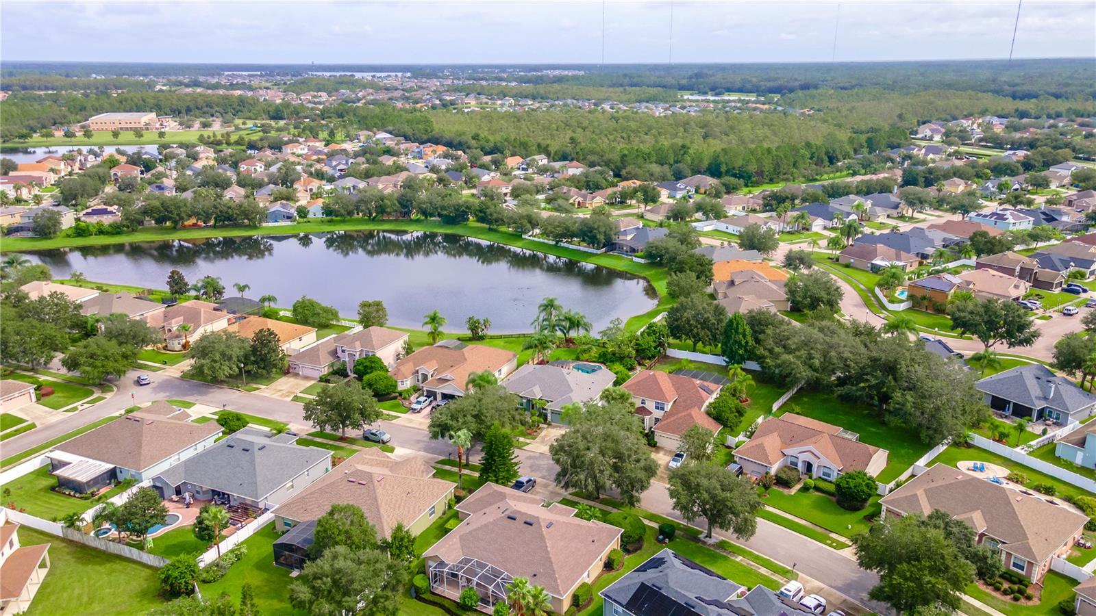 2098 CASCADES COVE DR