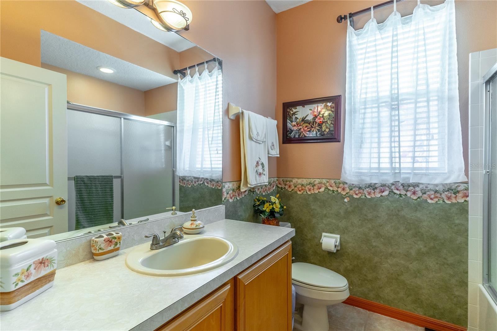 2098 CASCADES COVE DR